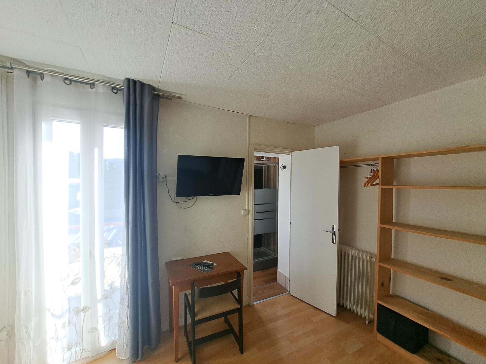 Hotel Le Bearn Bagnères-de-Bigorre Zewnętrze zdjęcie